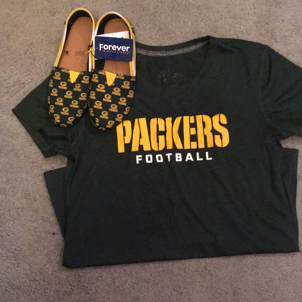 GreenBay Packers slide ons.